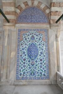 (c) turcja w sandalach