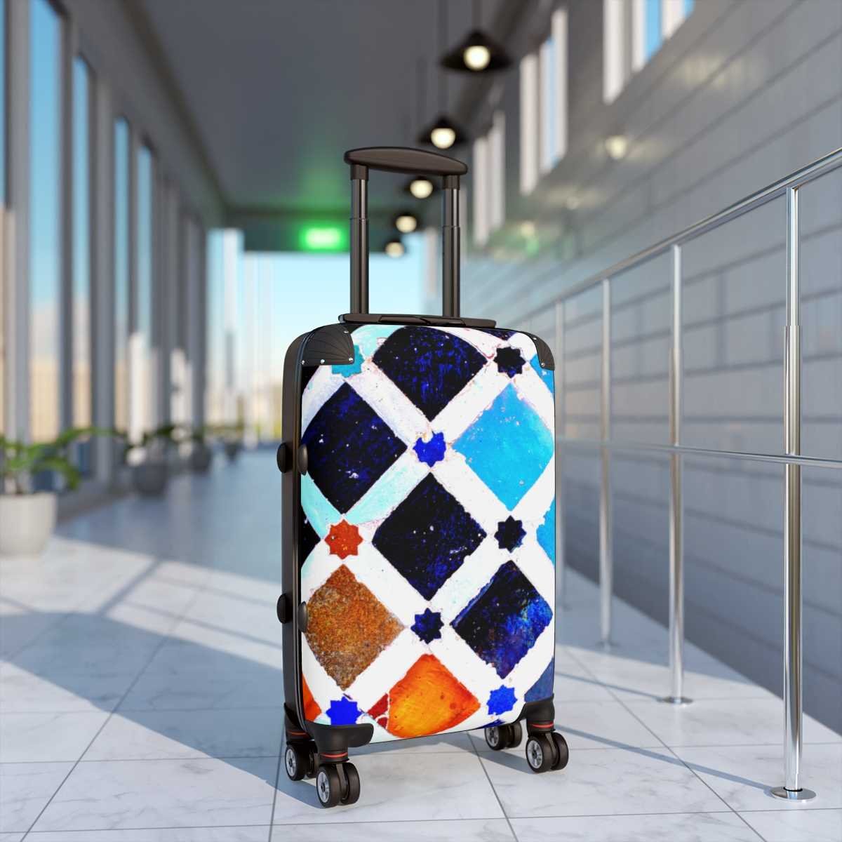 Tenerife Roller Suitcase - Image 22