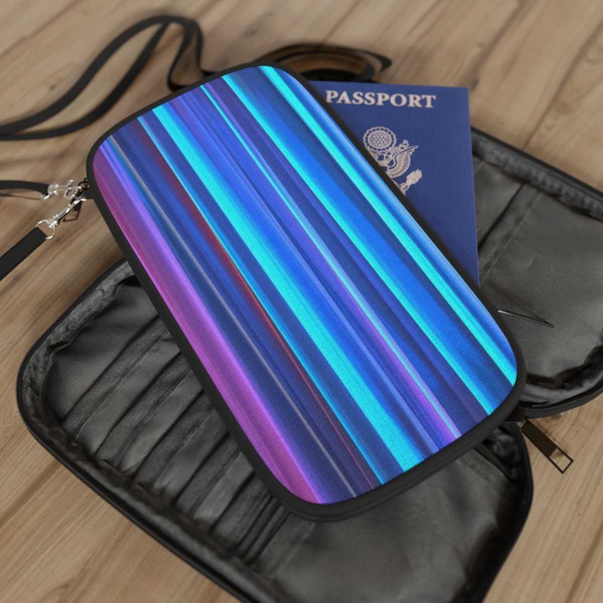 Solstice Passport Wallet - Image 5