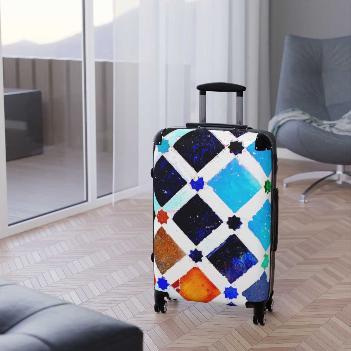 Tenerife Roller Suitcase - Image 15