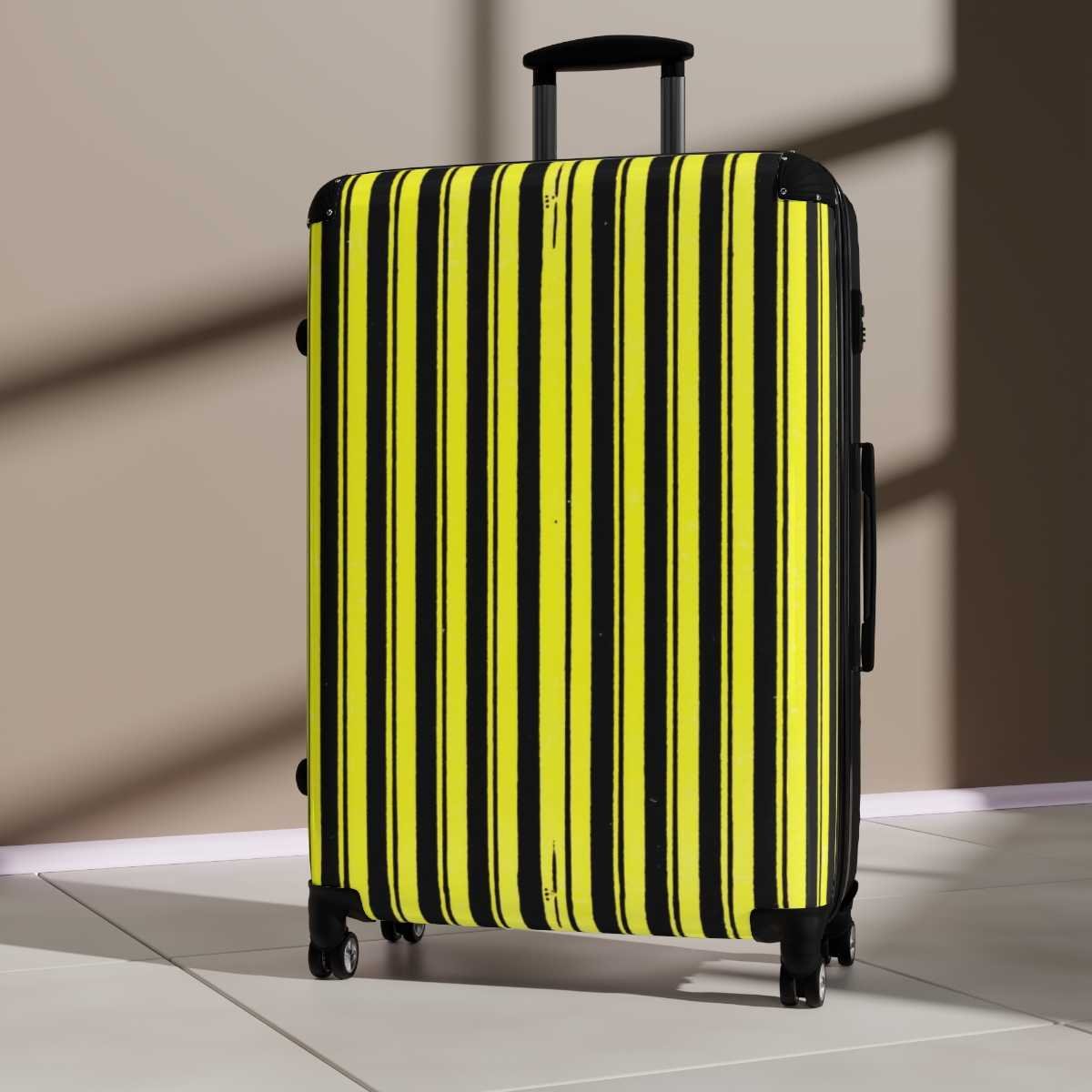 Bee Line Roller Suitcase - Image 4