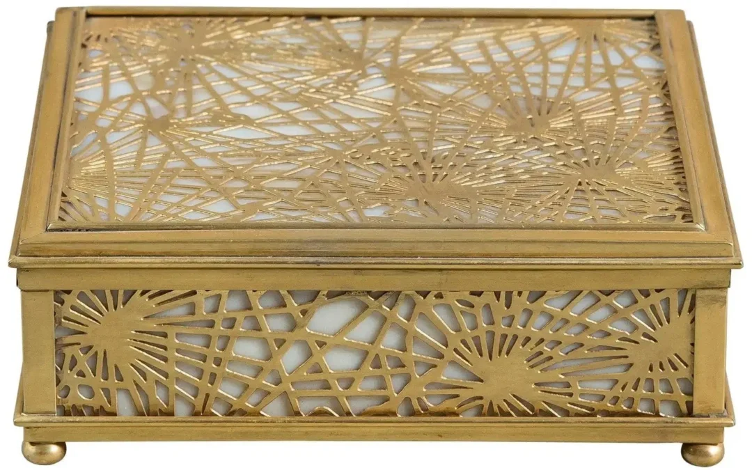 jewelry boxes: safe keeping, sentiment and sparkle